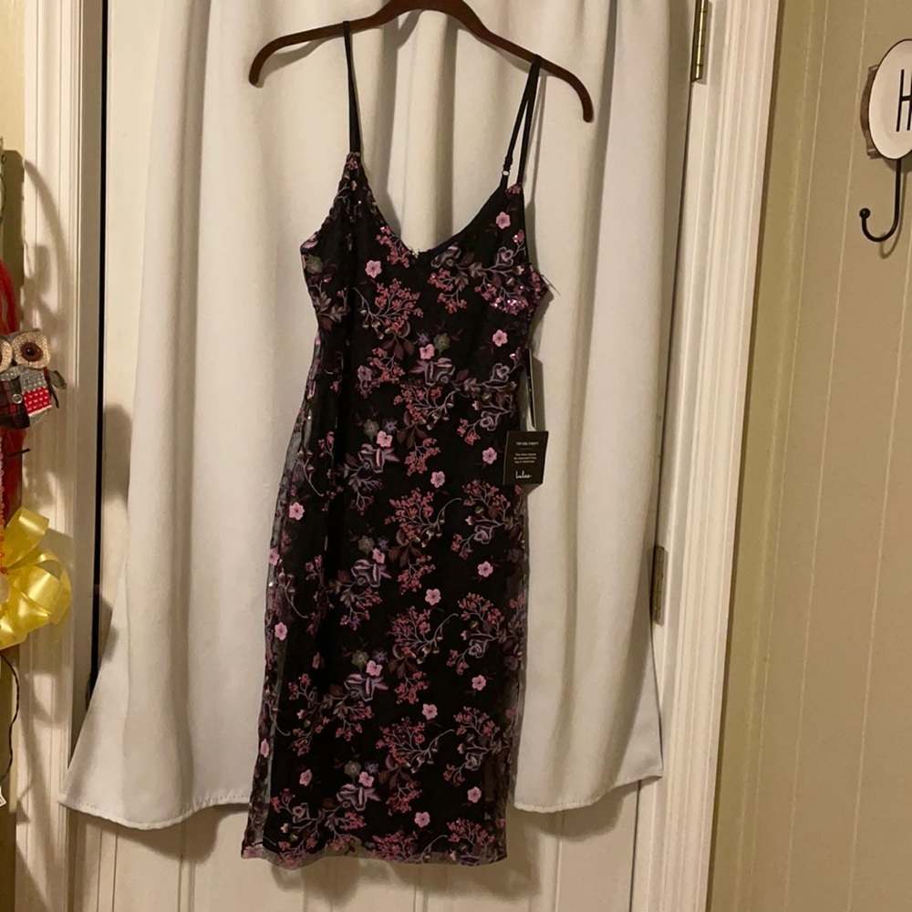 NWT, Lulus sequence dress